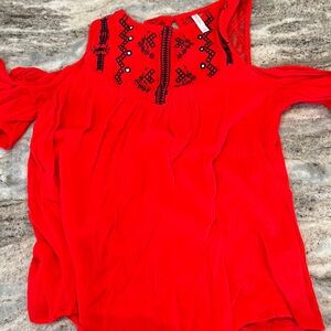 Size L red tee shirt